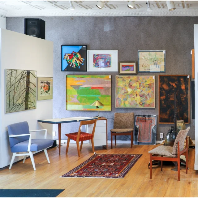 I spy…

Some incredible lots of art and design in our upcoming sale on 9/21🌟

Including an original Charlie Pitcher oil painting, Pair of Eames chairs, Finn Juhl dining chairs, Arne Jacobsen cocktail table, a Walter Von Nessen table lamp, a Chagall lithograph, and MANY MORE. 

Browse, register, and bid at the link in the our bio. 
.
.
.
#decorativearts #fineart #moderndesign #silver #antiques #prints #carpets #moderndesignauction #sculpture #wallart #prints #paintings #modernchairs #lamps #buyunique #designer #elevateyourspace #pittsburghauctions
#Pittsburghauctionhouse #conceptartgalleryauctions #thingstodoinpittsburgh #visitpittsburgh #liveartauction #auctionpreview #mcm #furniture #charliepitcher #chagall #eames #abstract